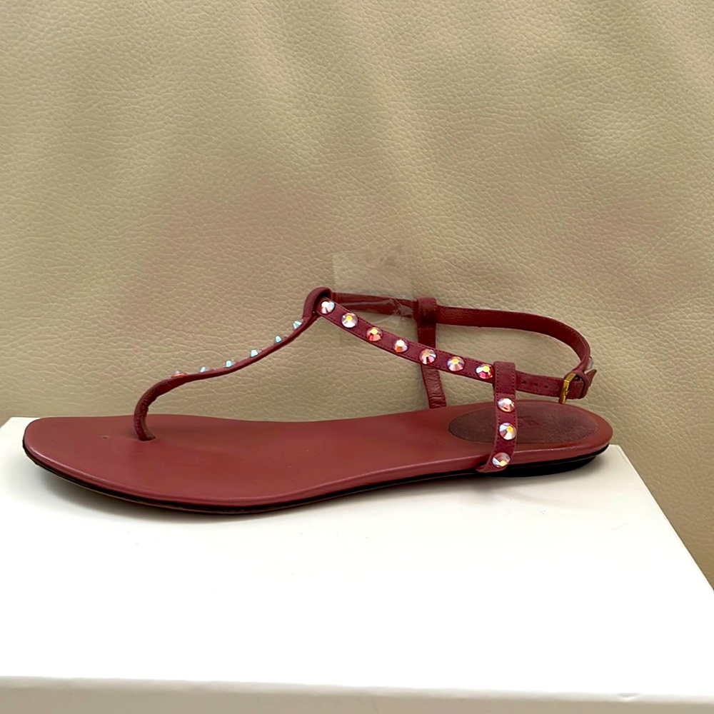 Gucci Crystal leather thong sandals